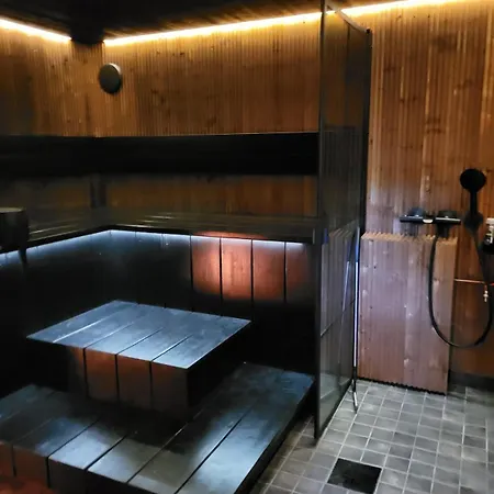 Hattara - A On The Shore Of A Rapid 빌라