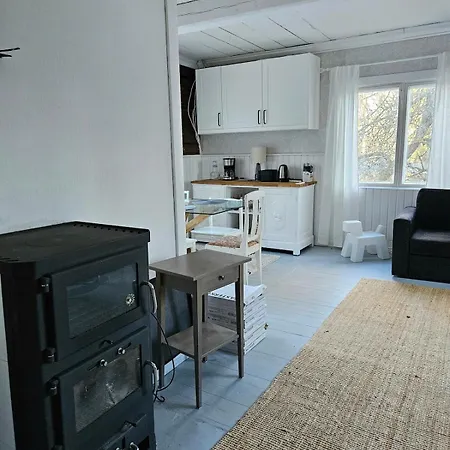 Huvilat Hattara - A On The Shore Of A Rapid Nukari