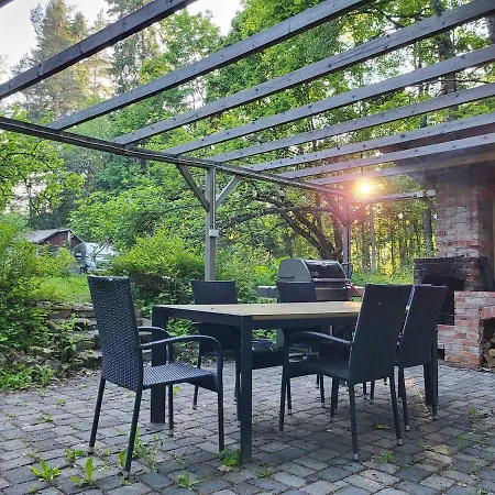 빌라 Hattara - A On The Shore Of A Rapid *