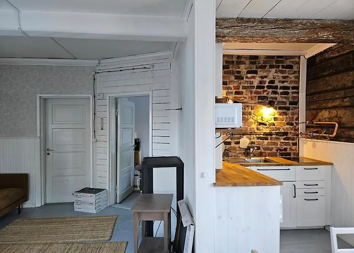 Hattara - A On The Shore Of A Rapid * Nukari