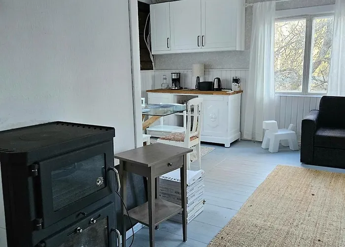 Vila Hattara - A On The Shore Of A Rapid Nukari