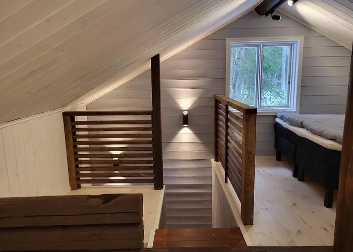 Hattara - A On The Shore Of A Rapid Vila *